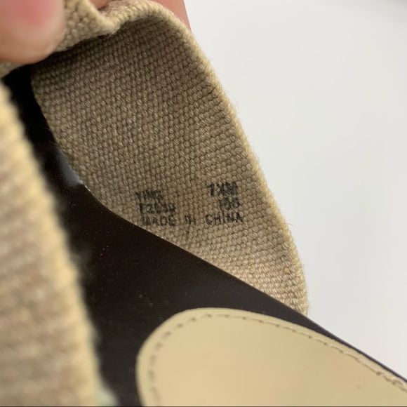 ❤️ Calvin Klein Tan "Marjory" Heel Platform Peep Toe Sandals Size 7.5M - Picture 9 of 9